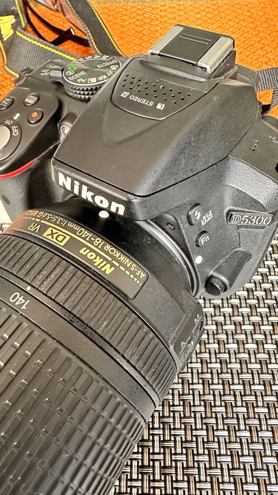 Nikon D5300 DSLR Camera met AF-S DX 18-140mm VR lens, Audio, Tv en Foto, Fotocamera's Digitaal, Spiegelreflex, Ophalen of Verzenden