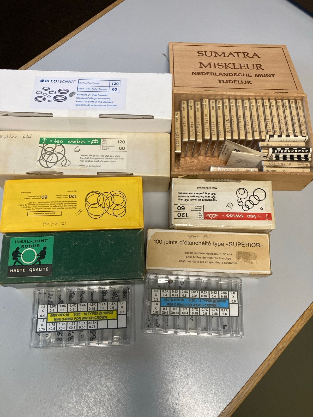 Grote collectie horloge onderdelen en gereedschap, Ophalen of Verzenden