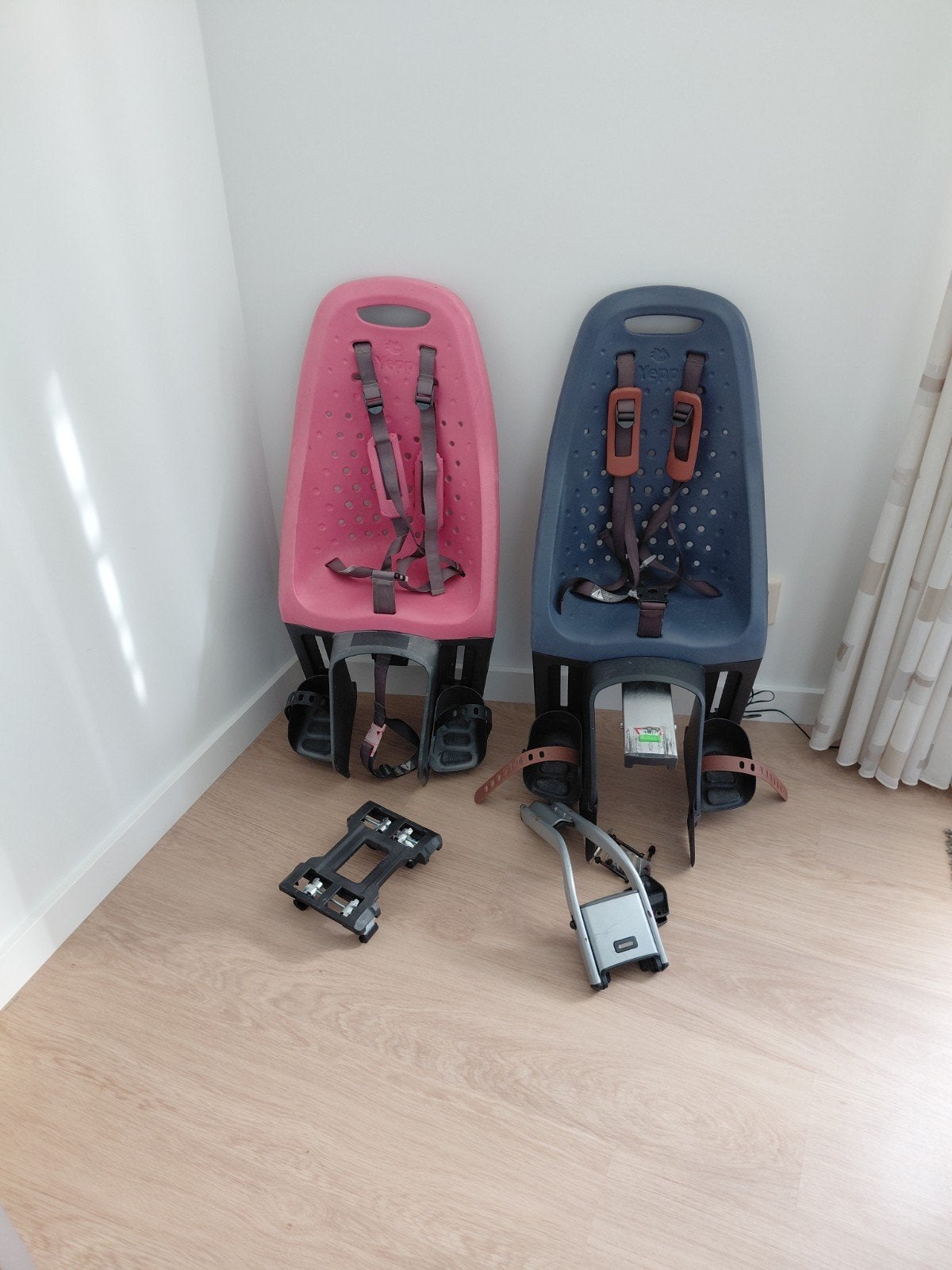 yepp achterzitje uitzoeken opsturen mogelijk, Fietsen en Brommers, Fietsaccessoires | Fietsstoeltjes, Achterzitje, Yepp, Ophalen of Verzenden