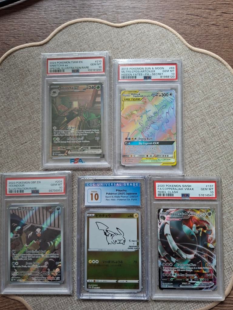 Pokemon Graded Kaarten PSA 10 & CGC 10 - Zeldzame Collectie, Ophalen of Verzenden, Zo goed als nieuw, Meerdere kaarten