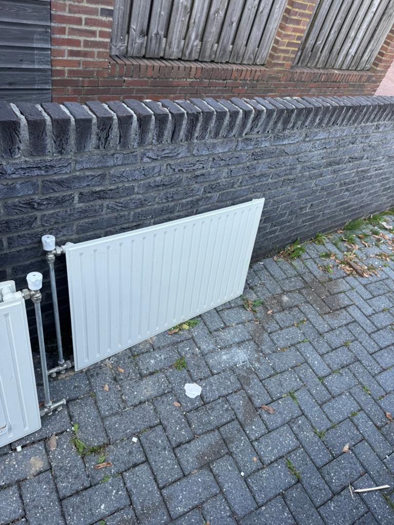 Radiator 100cm, Doe-het-zelf en Verbouw, Verwarming en Radiatoren, Ophalen, Gebruikt