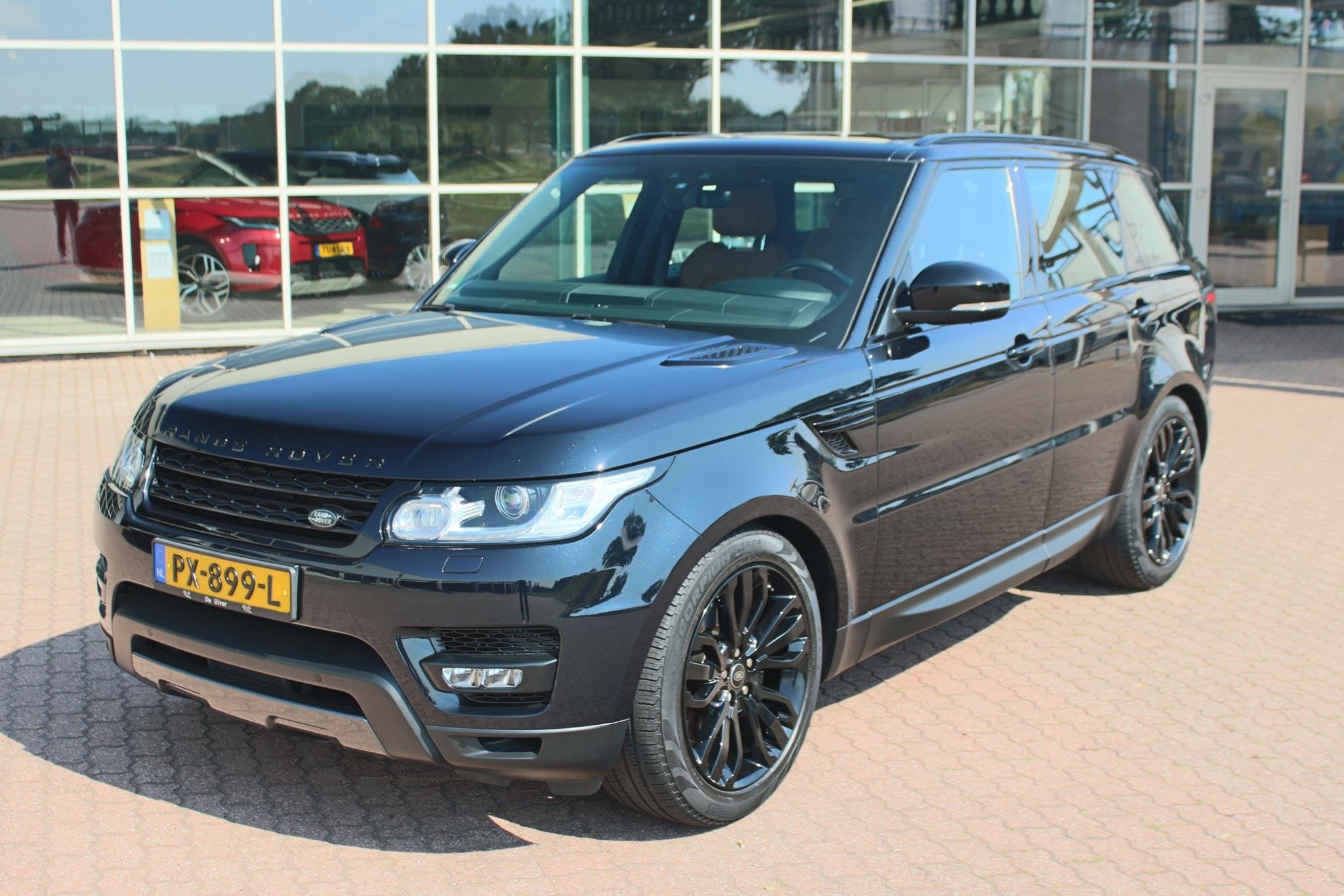 Land Rover Range Rover Sport 3.0 TDV6 258pk HSE Dynamic / In, 12 maanden, Euro 6, 2993 cc, Zwart