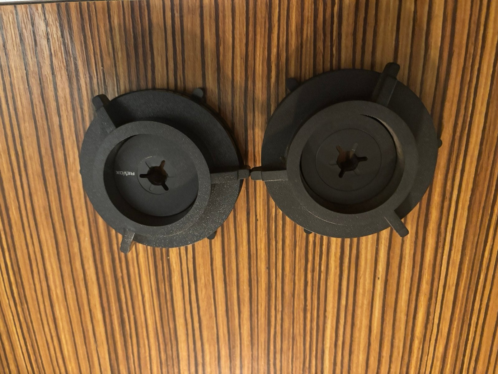 Te koop : twee adapters voor Revox bandrecorders., Ophalen of Verzenden, Onderdeel