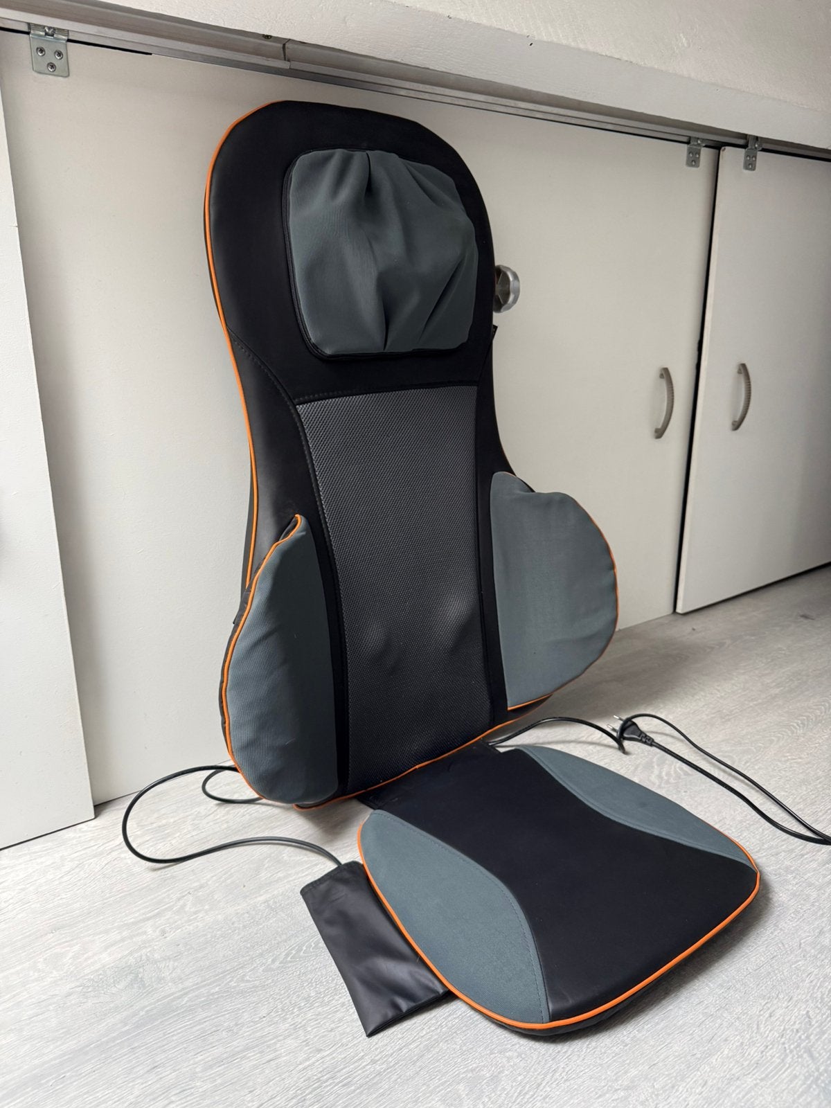 Medisana MC825 massagestoel, Ophalen, Zo goed als nieuw, Massagestoel of Kussen