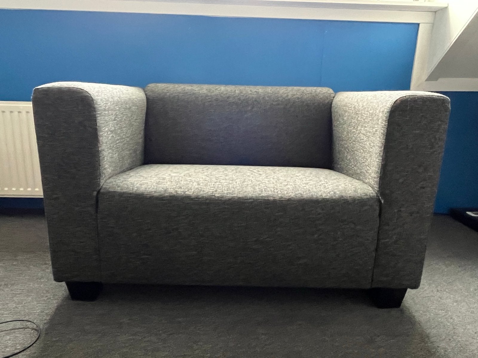 Gratis af te halen: Loveseat / Klein bankje (m2451035153) — Banken