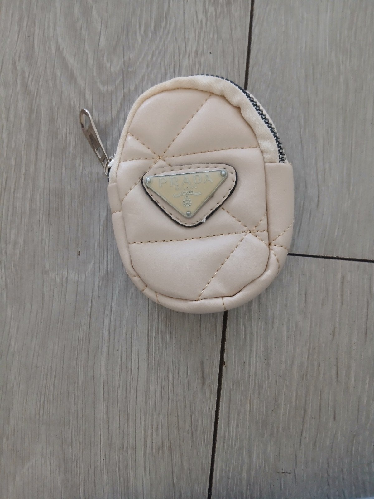 Mini Prada tasje, Ophalen, Zo goed als nieuw, Beige, Overige merken