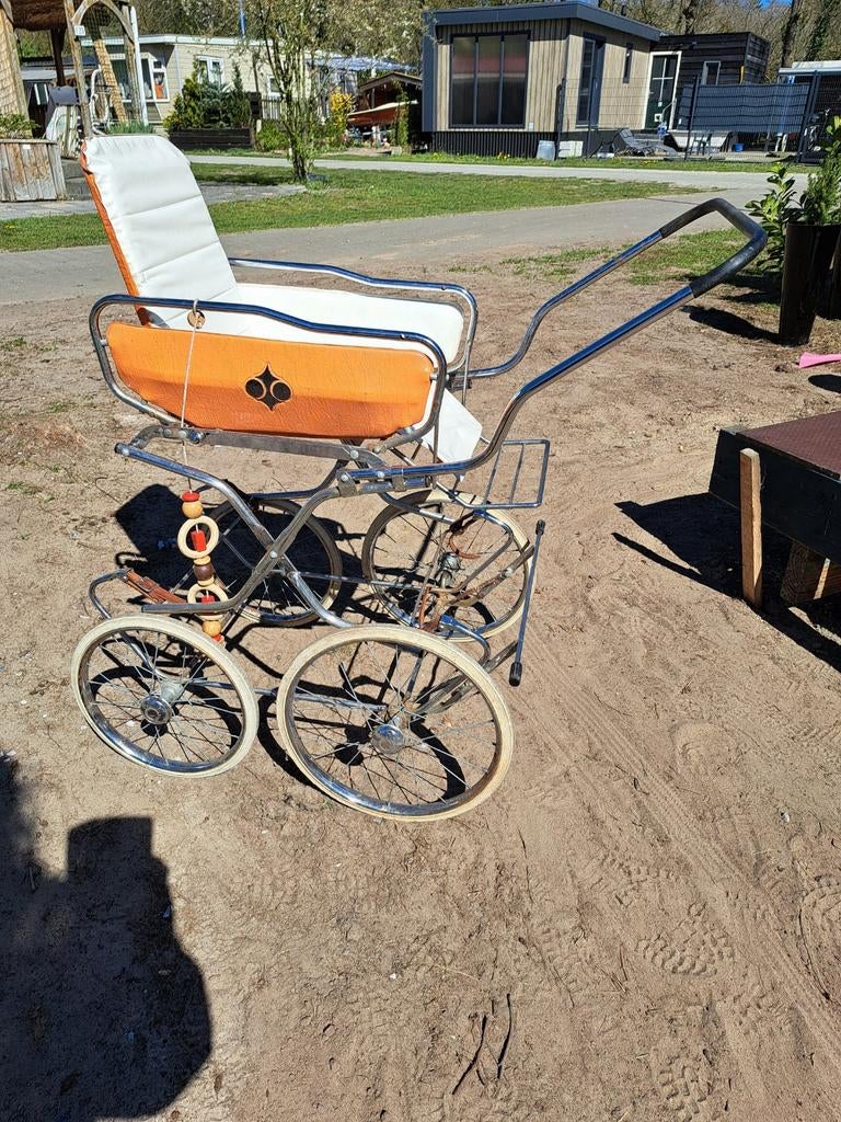 Vintage kinderwagen, Kinderen en Baby's, Kinderwagens en Combinaties, Ophalen of Verzenden, Gebruikt, Overige merken