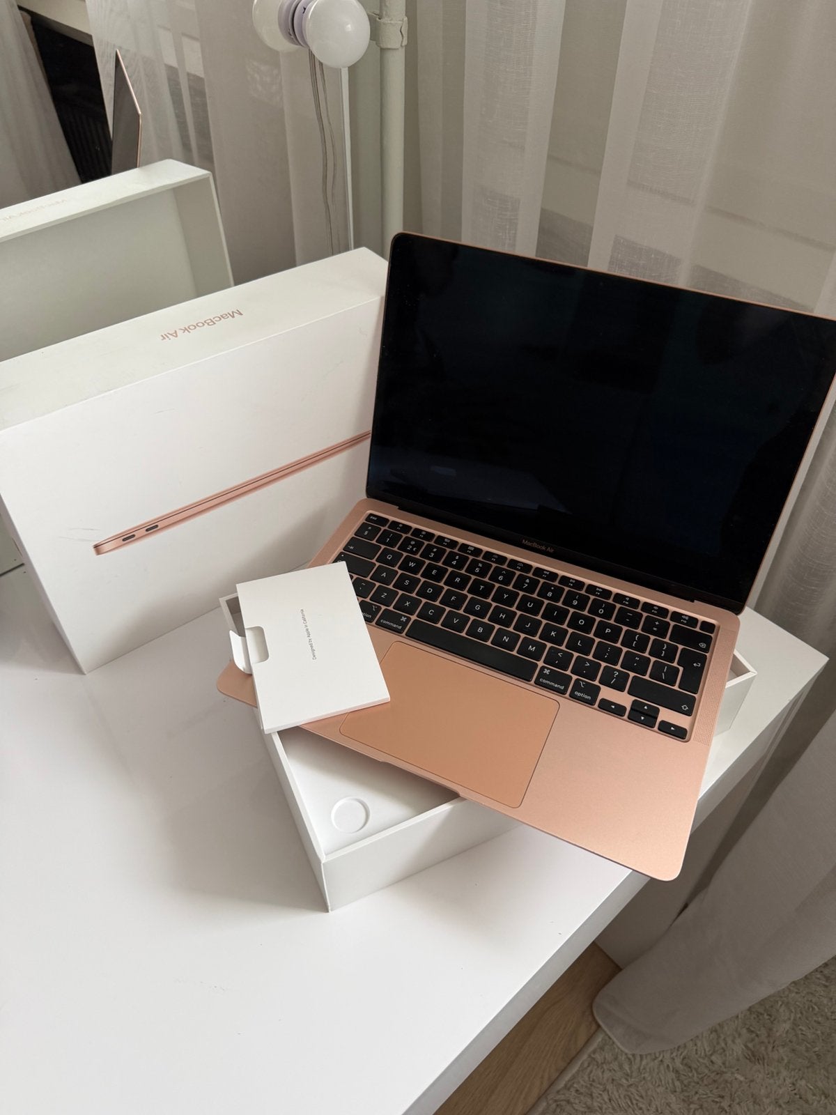 Zo goed als nieuwe Macbook Air 2020 13 Inch 512GB, Ophalen, 13 inch, Minder dan 2 Ghz, 512 GB