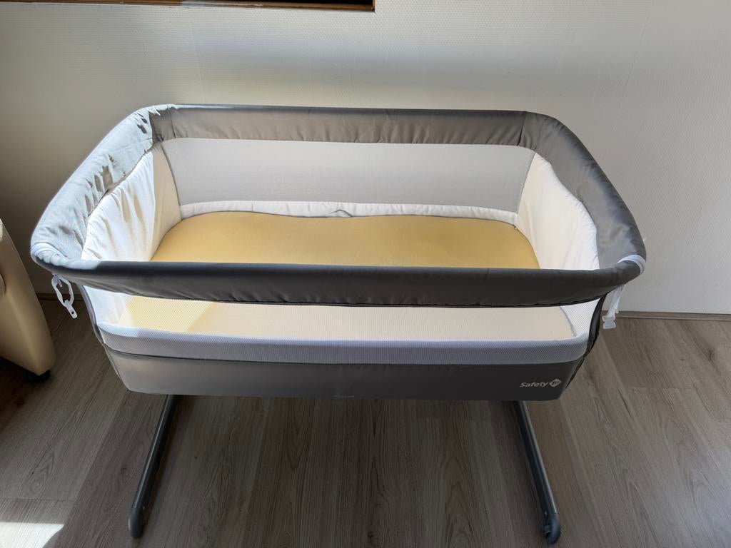 Nette co-sleeper met extra schuimmatrasje, Ophalen of Verzenden, Zo goed als nieuw, Wieg