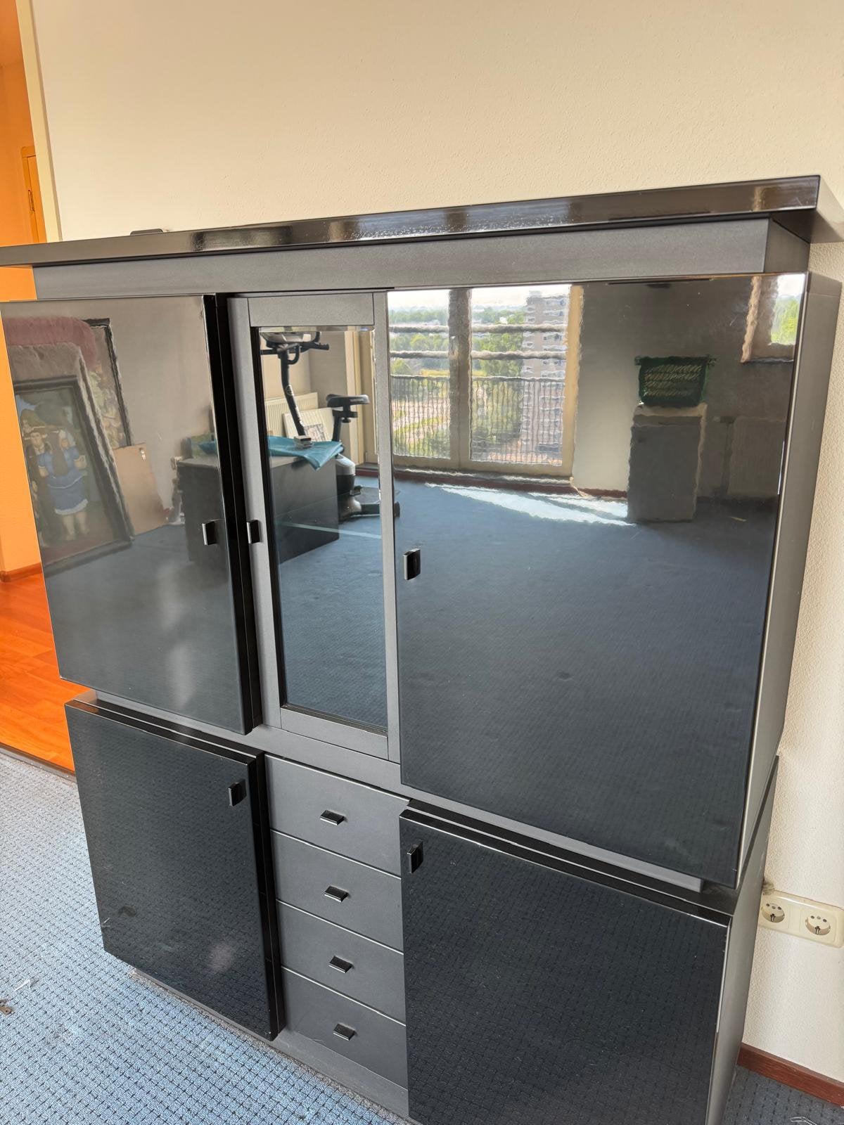 Mooi set van zwart dressoir EN zwarte vitrinekast., Huis en Inrichting, Ophalen, Minder dan 100 cm, 25 tot 50 cm, Glas