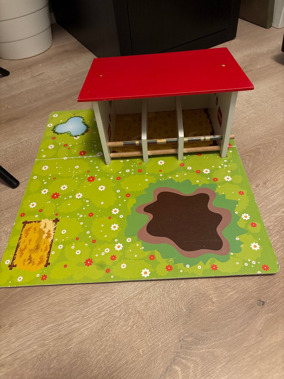Houten speelset paardenstal met speelmat, Ophalen, Gebruikt, Jongen of Meisje