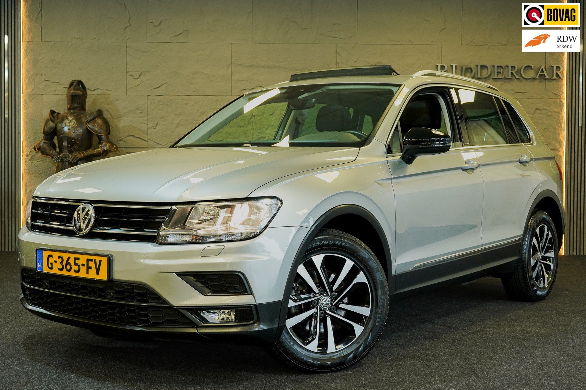 Volkswagen Tiguan 2.0 TDI 4Motion Highline Business R|GARANT, Auto's, Automaat, Gebruikt, Euro 6, 4 cilinders