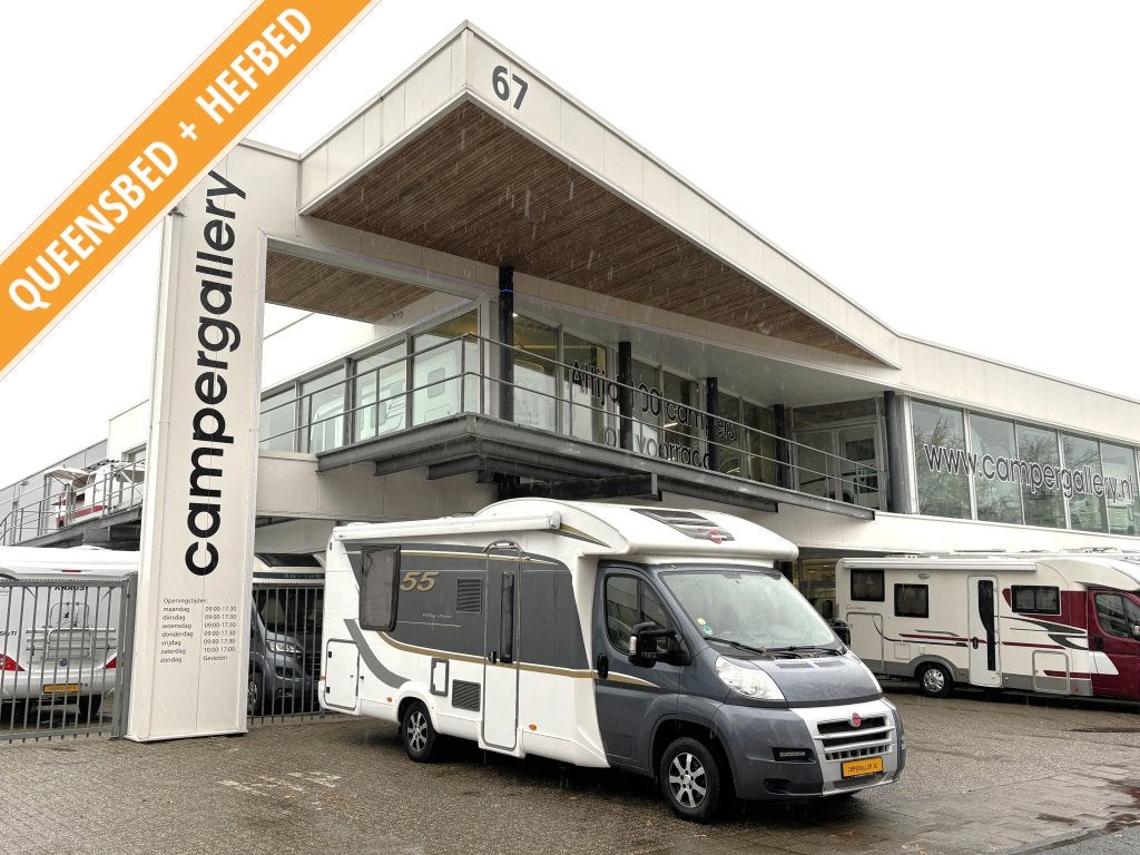 Bürstner Fifty Five Ixeo 734 QUEENSBED+HEFBED BEARLOCK, Chemisch toilet, Ringverwarming, Fiat, Afzuigkap