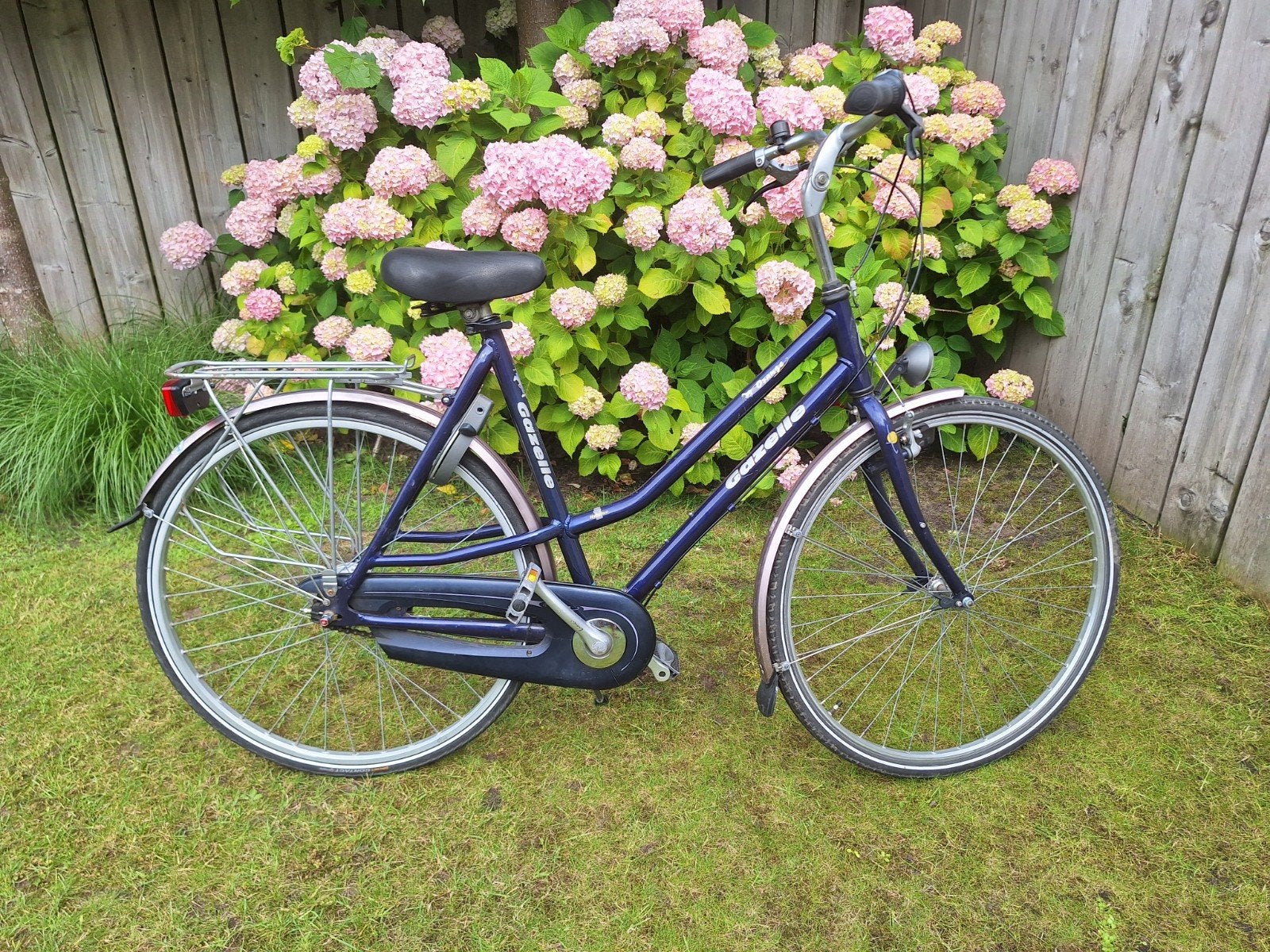 Gazelle damesfiets, mode orange, gebruikt maar prima in orde, Fietsen en Brommers, Fietsen | Dames | Damesfietsen, Ophalen of Verzenden