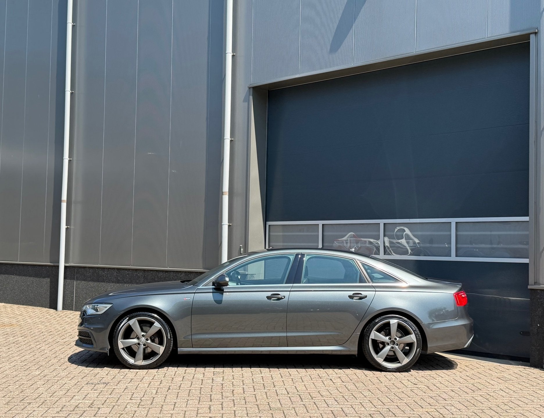 Audi A6 Limousine 2.0 TFSI S edition bj.2013 Autom|Navi|Lede, Euro 5, Gebruikt, Zwart, 4 cilinders
