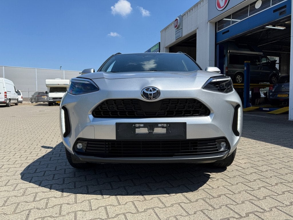 Toyota Yaris Cross 1.5 Hybrid 115 Dynamic Plus Automaat VOL, Auto's, Toyota, 12 maanden, Gebruikt, Zwart, 1490 cc