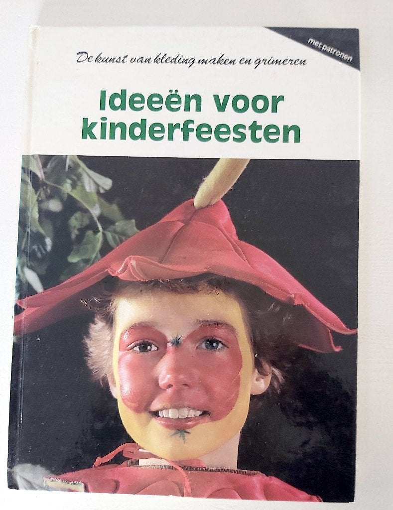 kleding maken en GRIMEREN / SMINCKEN- door silvia alkpunct, Verzenden, Gelezen, Overige onderwerpen, Geschikt voor kinderen