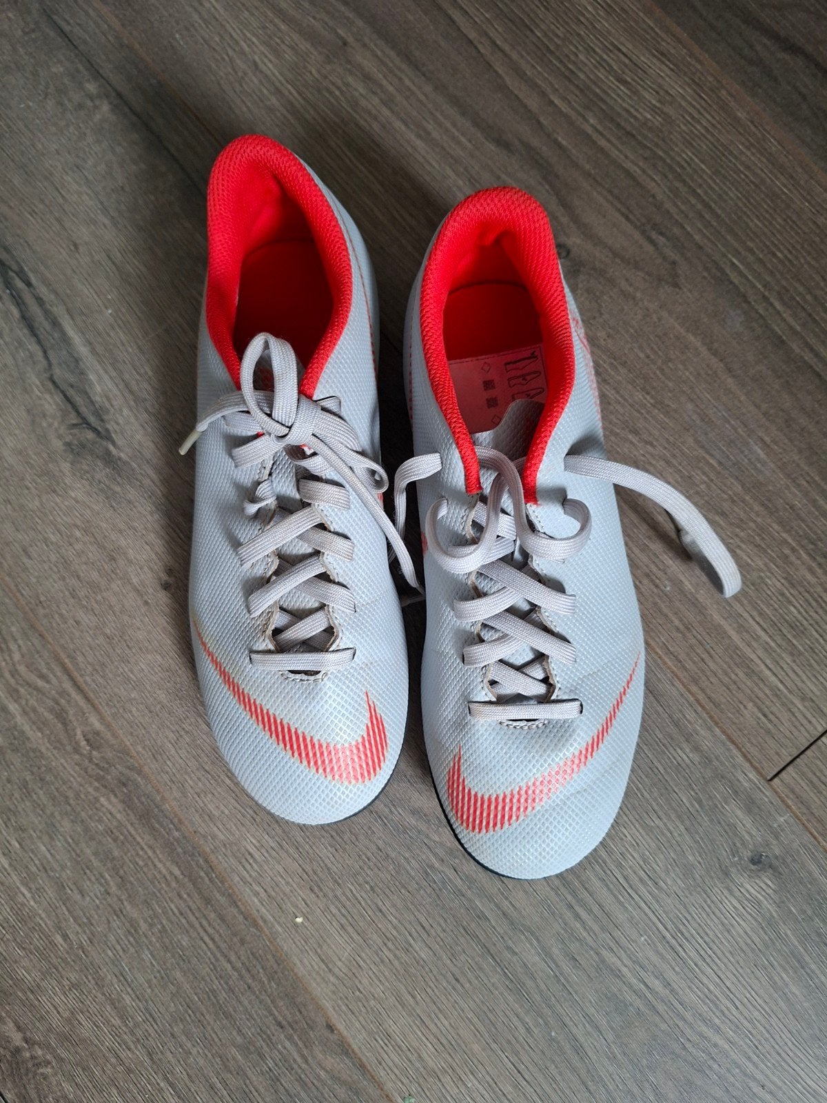 Nike Mercurial Voetbalschoenen - Maat 38, Sport en Fitness, Honkbal en Softbal, Ophalen of Verzenden, Zo goed als nieuw, Schoenen