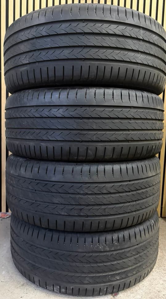 4 X 255/45R19 255 45 19 255/45/19 Continental, Auto-onderdelen, Banden en Velgen, 19 inch, Gebruikt, 255 mm, .