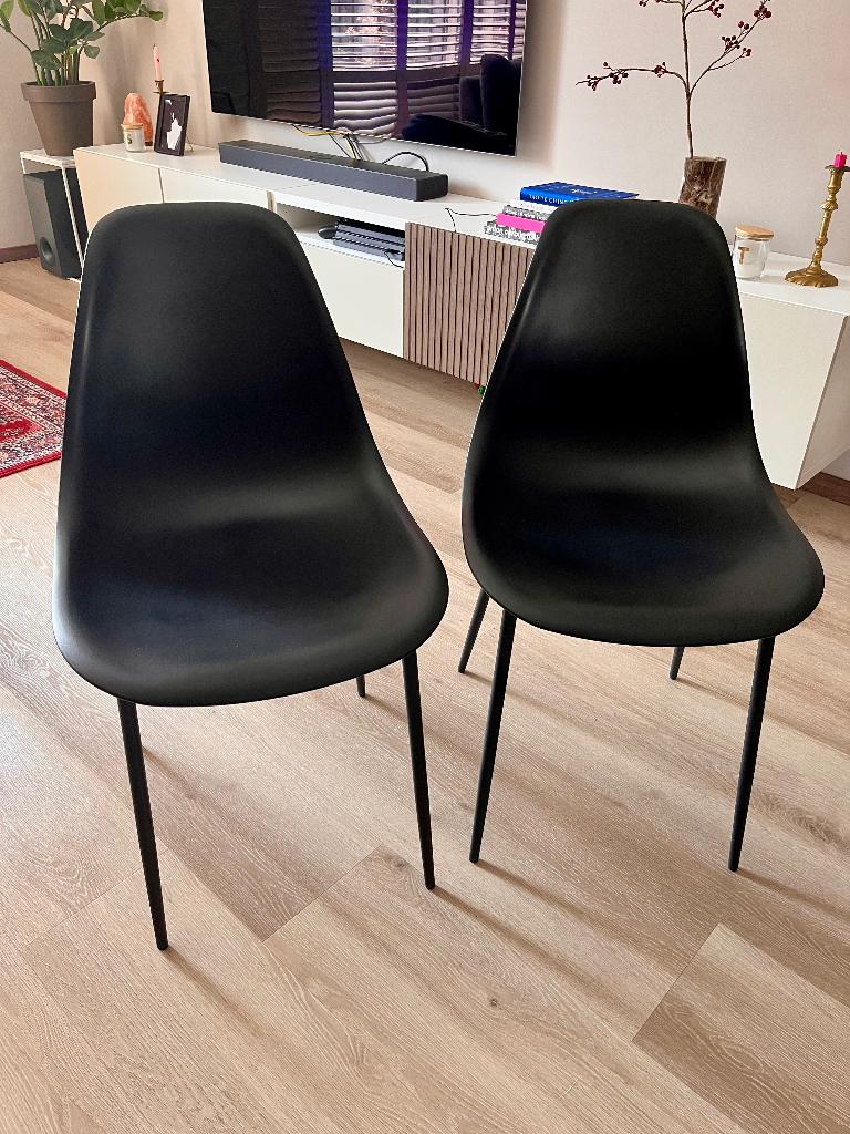 Eetkamerstoelen zwart van Woood 2x, Ophalen, Kunststof, Gebruikt, Twee
