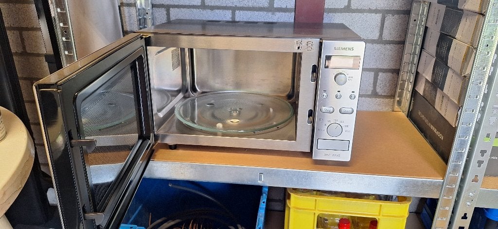 magnetron, Witgoed en Apparatuur, Magnetrons, Ophalen of Verzenden, Draaiplateau, Magnetron, Zo goed als nieuw