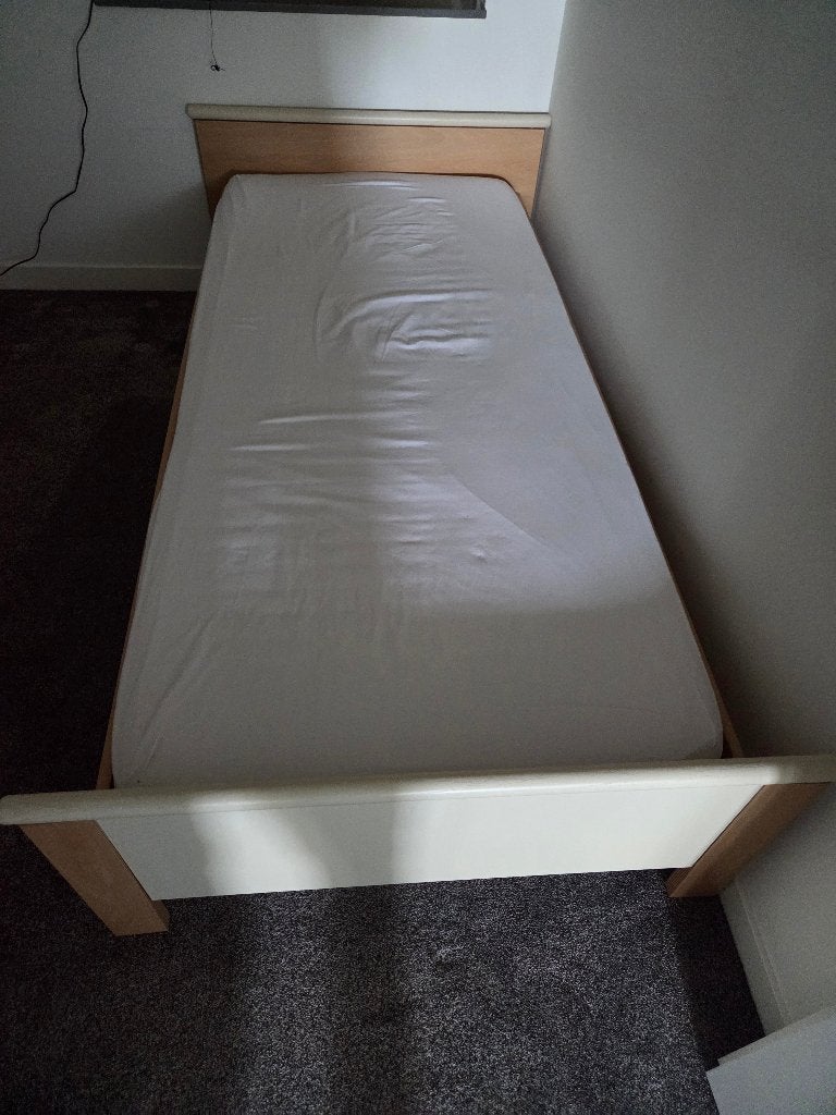 Eenpersoons bed gratis op te halen, Ophalen, Gebruikt, 90 cm, Eenpersoons