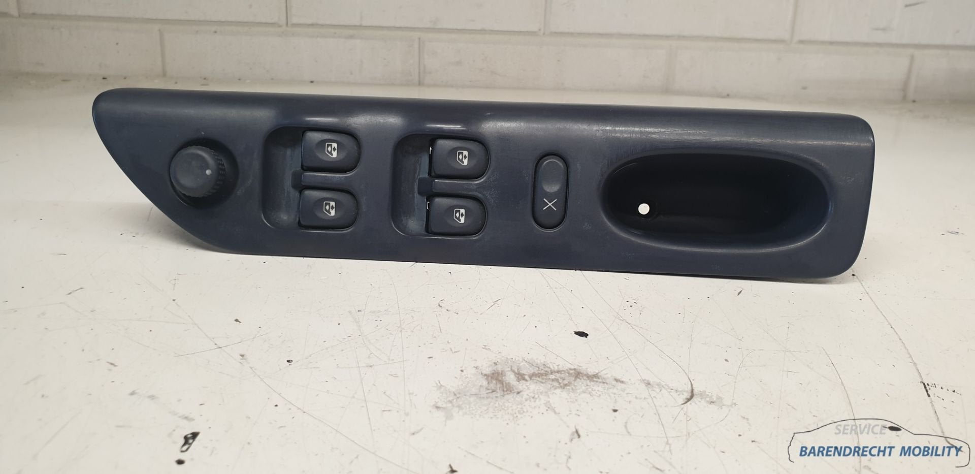 Raamschakelaar spiegelverstelling Espace III 7701707966 orig, Renault Group, Gebruikt, Contact.group@renault.com, Renault