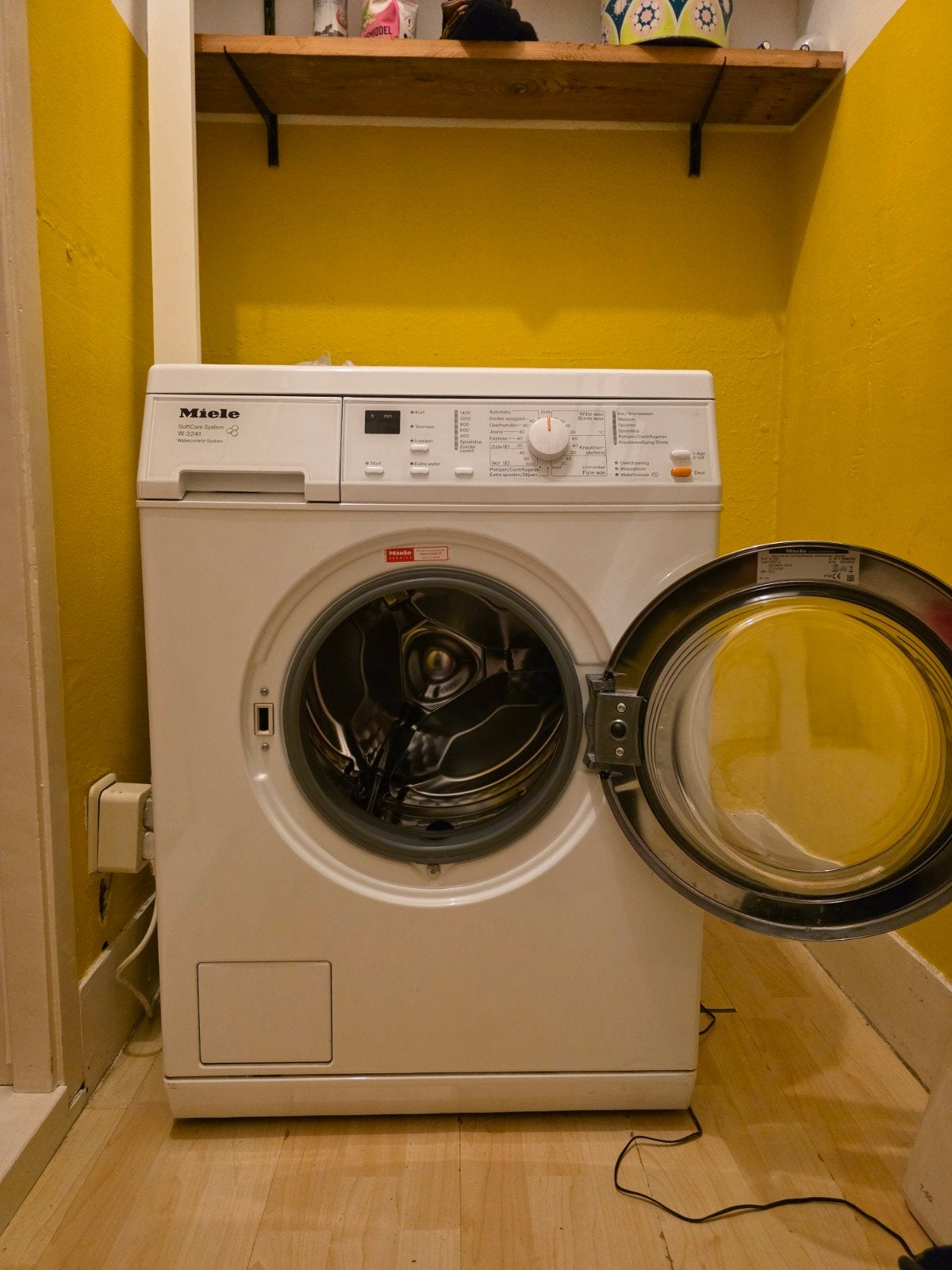 Miele wasmachine Softcare system W3241, Ophalen, Gebruikt, 85 tot 90 cm, 1200 tot 1600 toeren