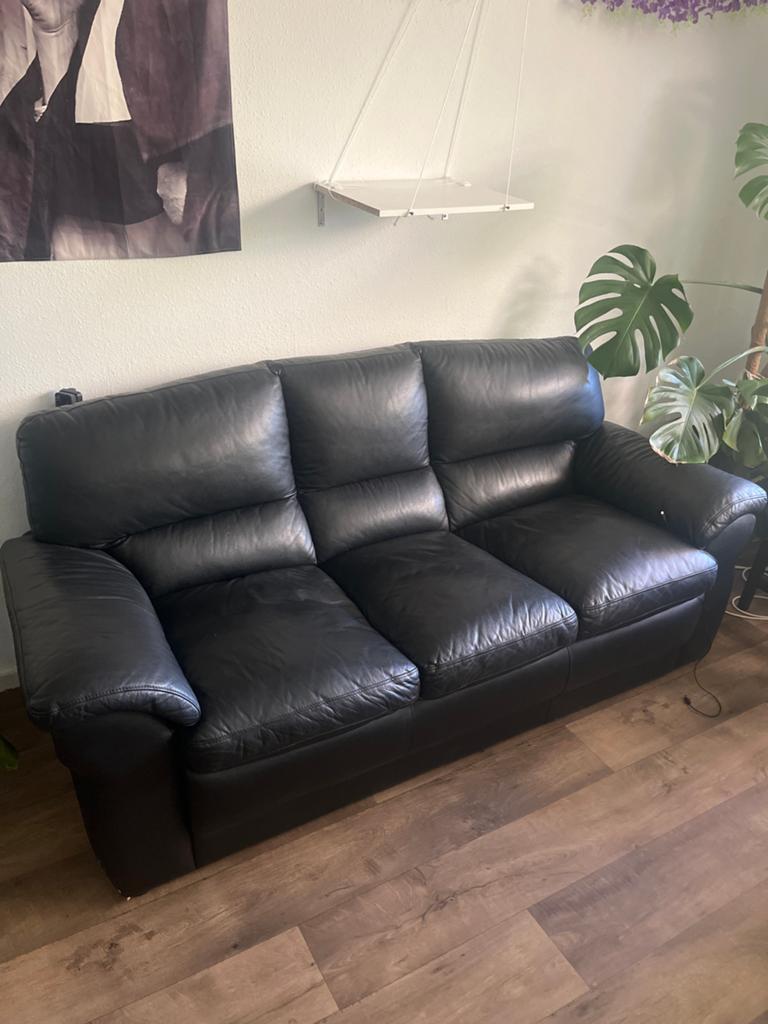 Comfortabele Zwarte Leren 3-zits Bank, Gebruikt, Driepersoons, Ophalen of Verzenden, Rechte bank
