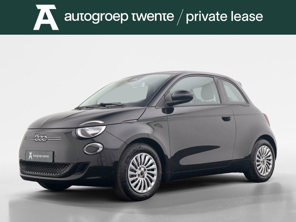 Fiat 500 Urban 42 kWh | Rij iconisch voor slechts 379 per ma, Gebruikt, 4 stoelen, Zwart, 320 km