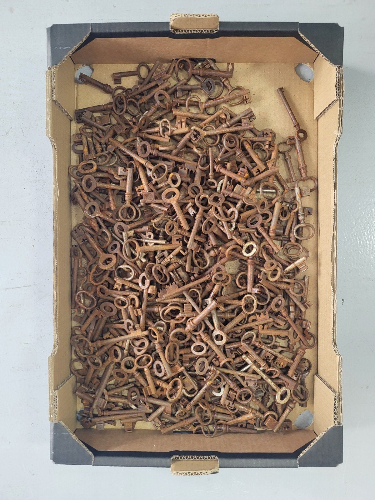 Te koop grote verzameling oude sleutels, Verzamelen, Ophalen of Verzenden, Gebruikt