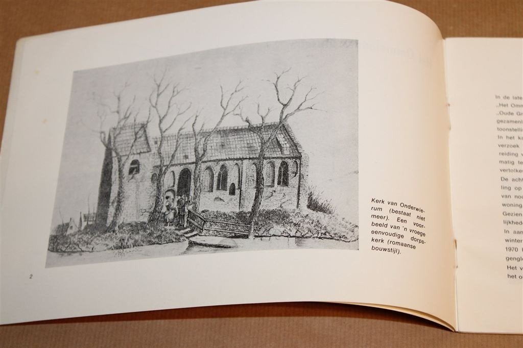 Oude Groninger Kerken — Leven in en rond de Kerk, 1972, Ophalen of Verzenden, Gelezen
