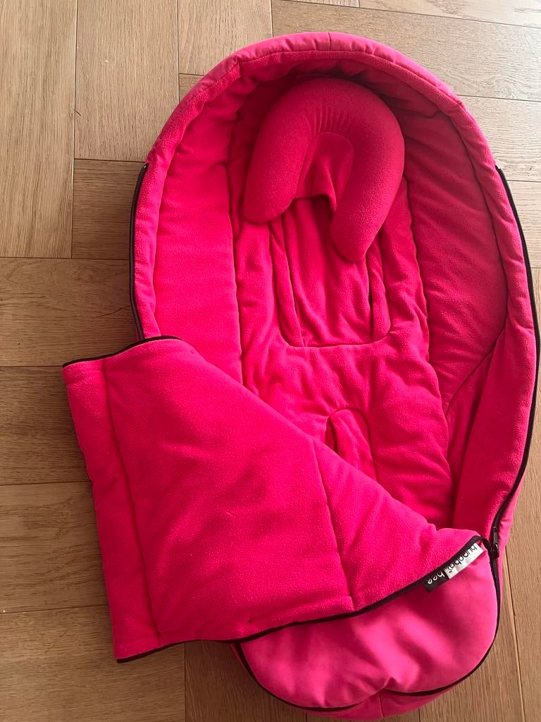 Bugaboo Bee Cocoon - Roze, Kinderen en Baby's, Kinderwagens en Combinaties, Zo goed als nieuw, Kinderwagen, Bugaboo, Met reiswieg