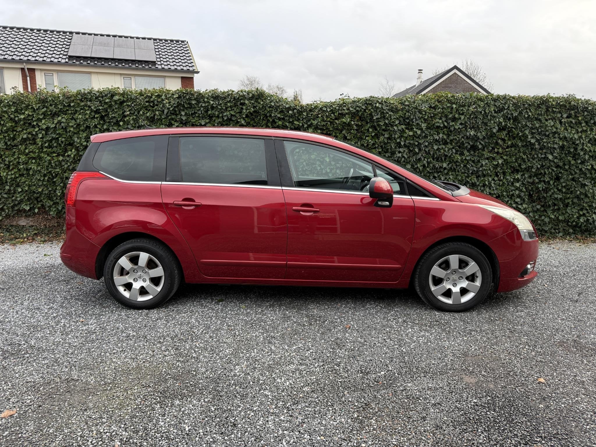 Peugeot 5008 1.6 HDiF Blue Lease 5p. | Navi | Autom. Airco |, Auto's, Voorwielaandrijving, Euro 5, Stof, Gebruikt