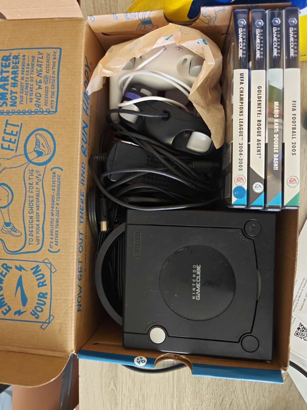 Nintendo GameCube met games, adapter en memory card, Spelcomputers en Games, Zwart, Met games, Met 2 controllers, Refurbished