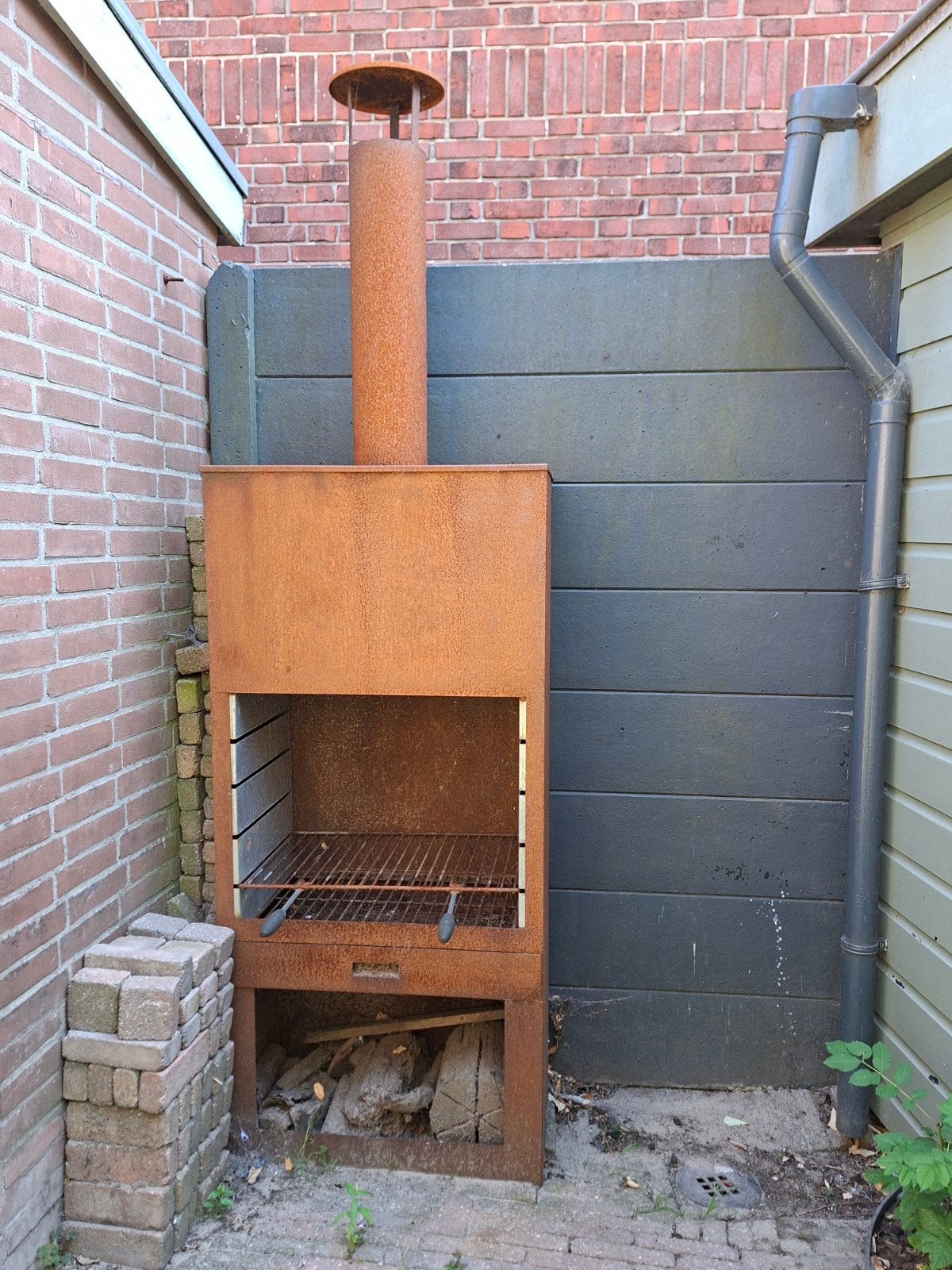 Robuuste Cortenstaal Buitenhaard / BBQ, Ophalen, Gebruikt, Onbekend