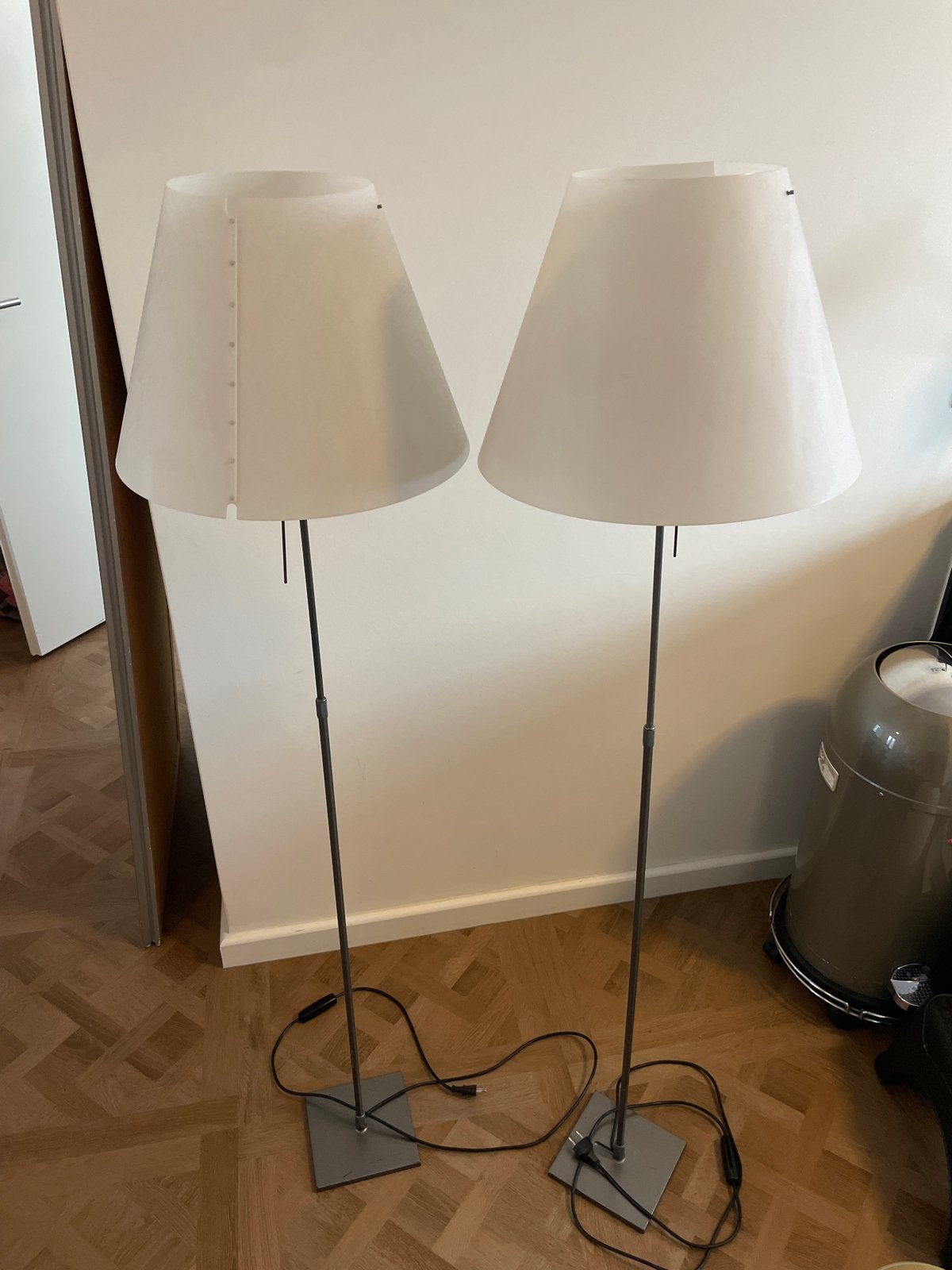2x Luceplan Costanza vloerlampen met extra kappen, Huis en Inrichting, Lampen | Vloerlampen, Gebruikt, Verzenden, 100 tot 150 cm