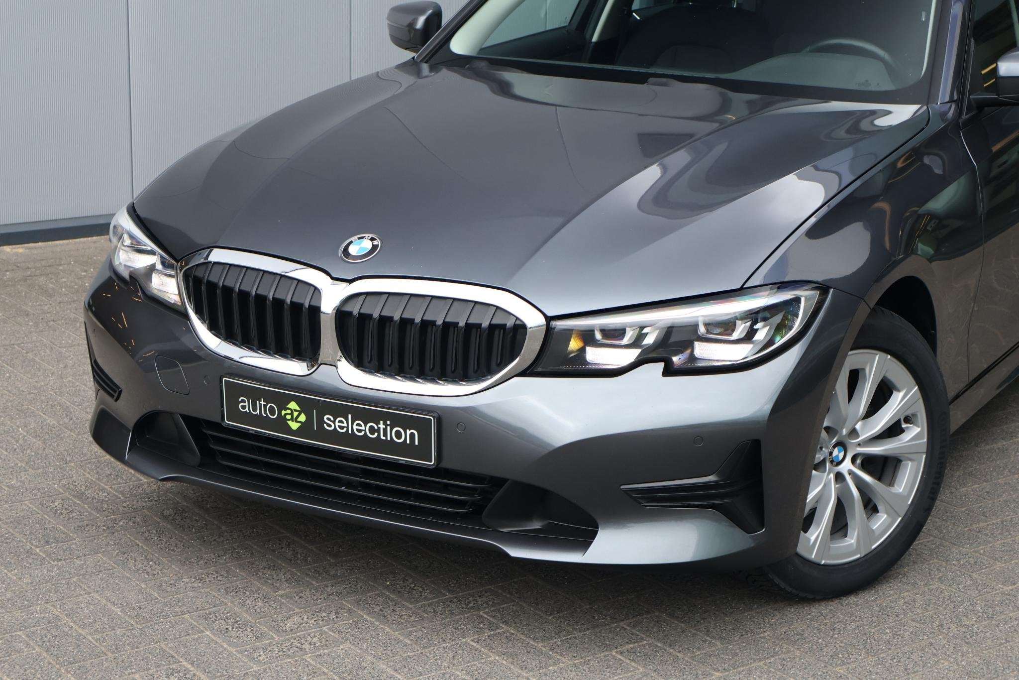 BMW 3-serie Touring 318i Business Edition Plus / Carplay / P, Auto's, Automaat, 1998 cc, Gebruikt, Euro 6