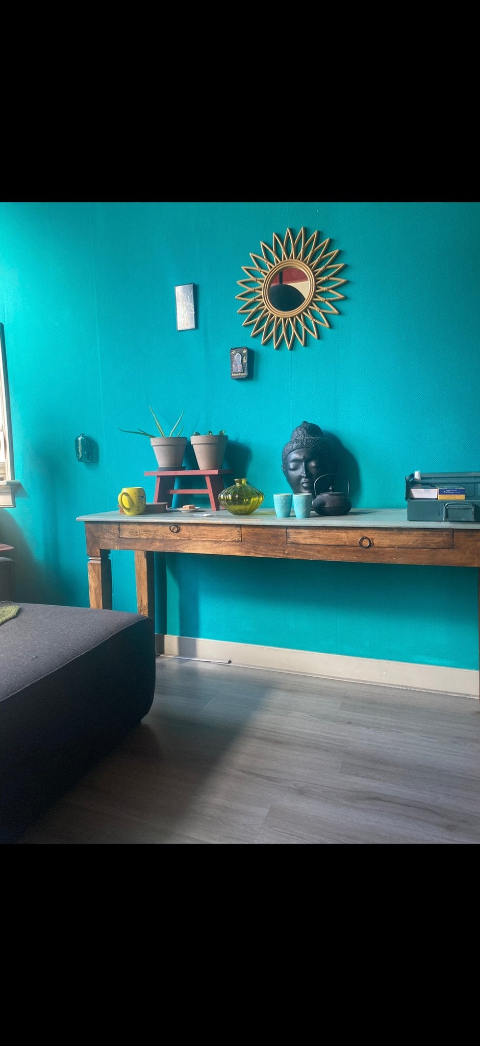 Teakhouten sidetable met lichtgroen blad, Ophalen, Gebruikt, 100 tot 150 cm, Teakhout