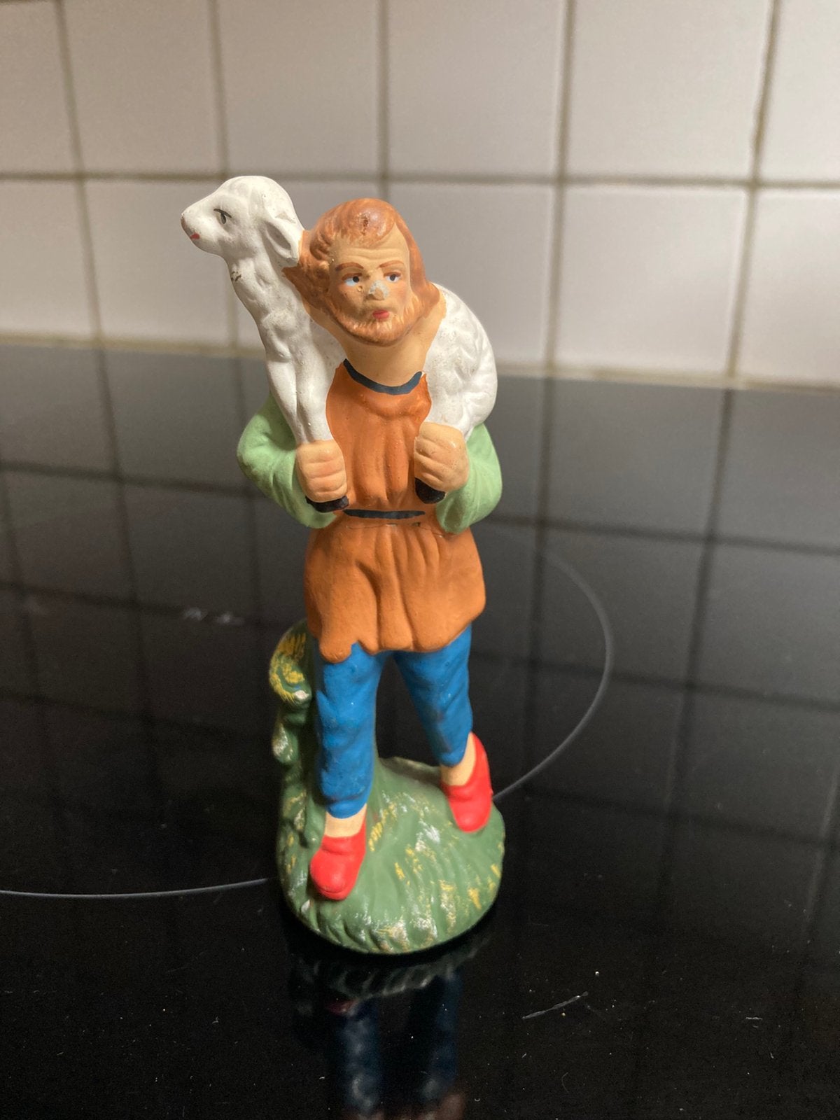 Vintage beeldje herder uit kerststal in papier mache, Ophalen of Verzenden, Zo goed als nieuw, Mens