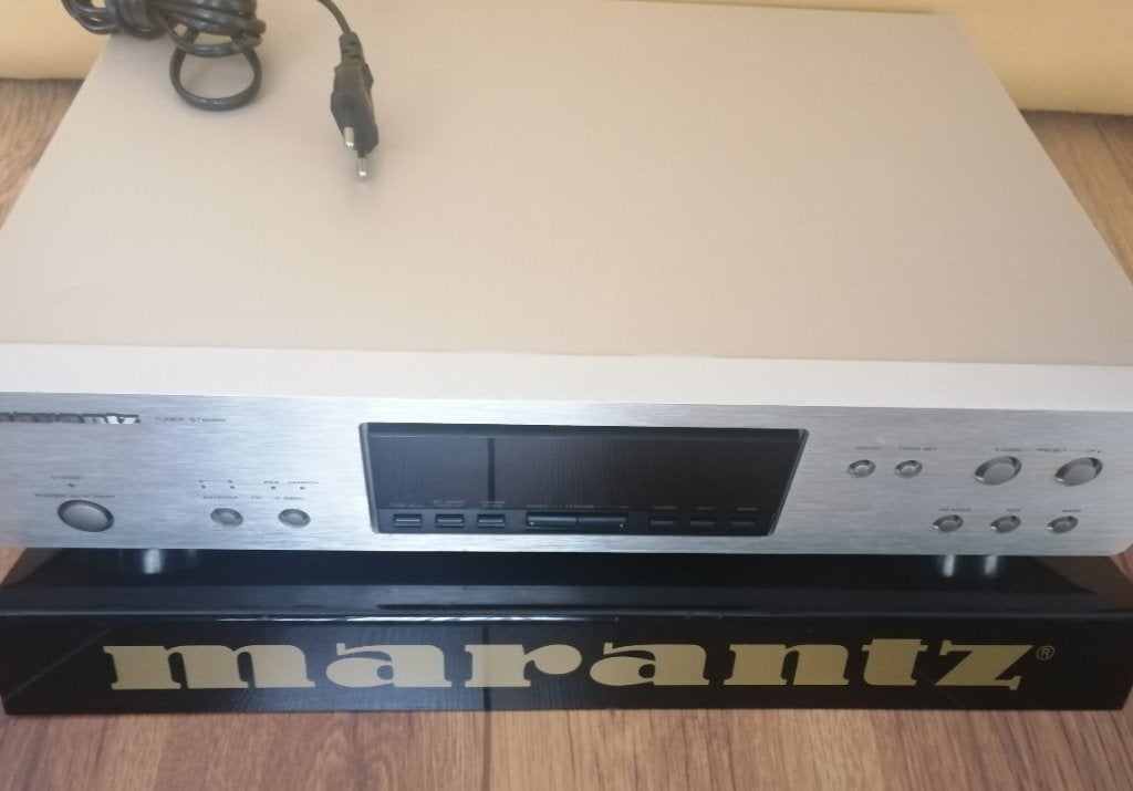 Marantz ST-6000 Synthesized Stereo Tuner FM presets st 6000, Ophalen of Verzenden, Gebruikt