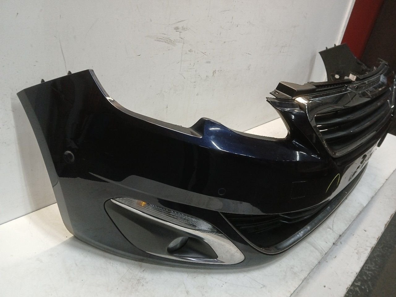 Bumper voor Peugeot 308, Onderdelen@venauto.nl, Van der Ven Autorecycling B.V., Gebruikt, Ettenseweg 76, 4706 PB Roosendaal, The Netherlands