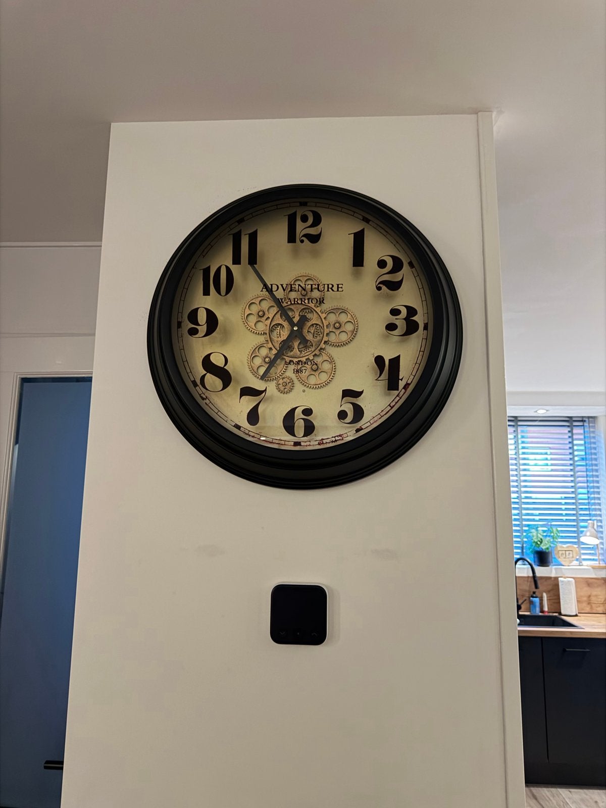 Grote Wandklok - Industrieel Design - Zwart/Groen, Ophalen, Wandklok, Zichtbaar uurwerk, Analoog