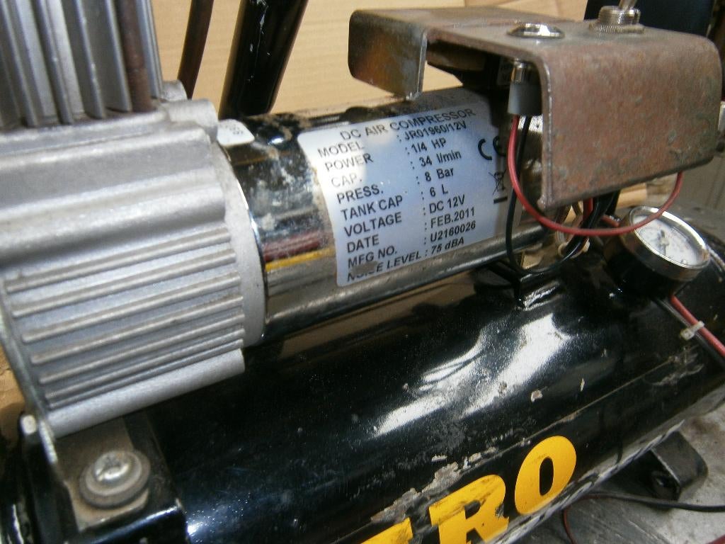 12 Volt luchtcompressor Jaro, Ophalen of Verzenden