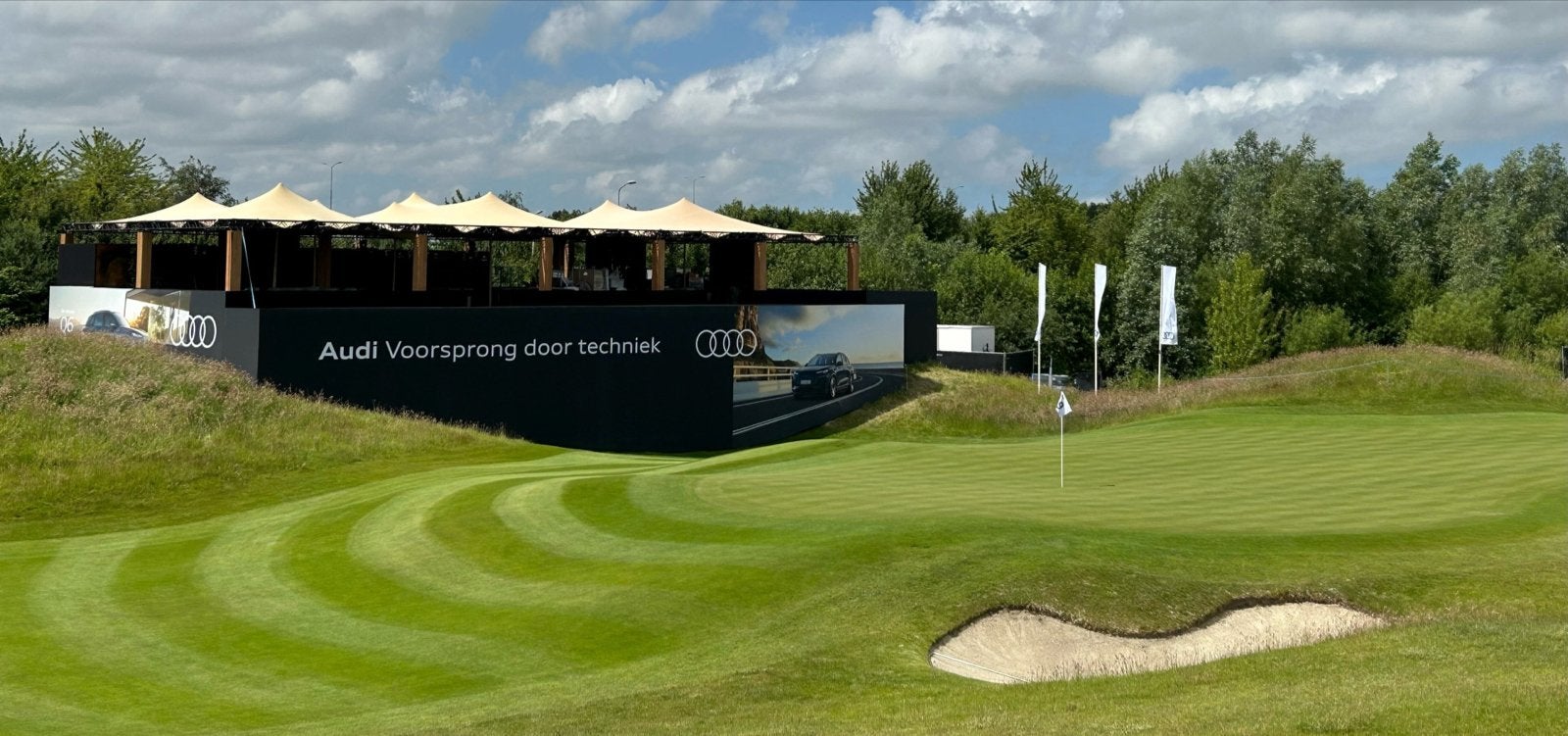 KLM open zondag 7juni *Audi Lounge *, Eén persoon, Juni