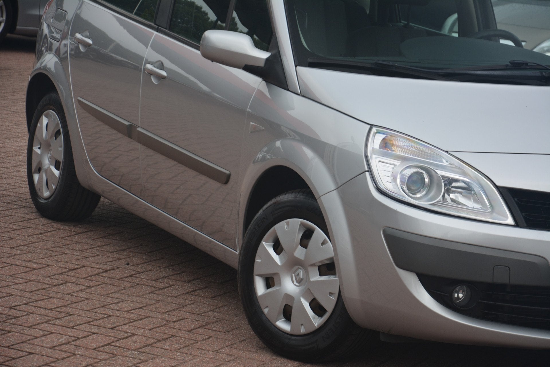 Renault Scénic 1.6-16V Business Line | Airco | Cruise-contr, Auto's, Stof, Gebruikt, 1295 kg, 4 cilinders