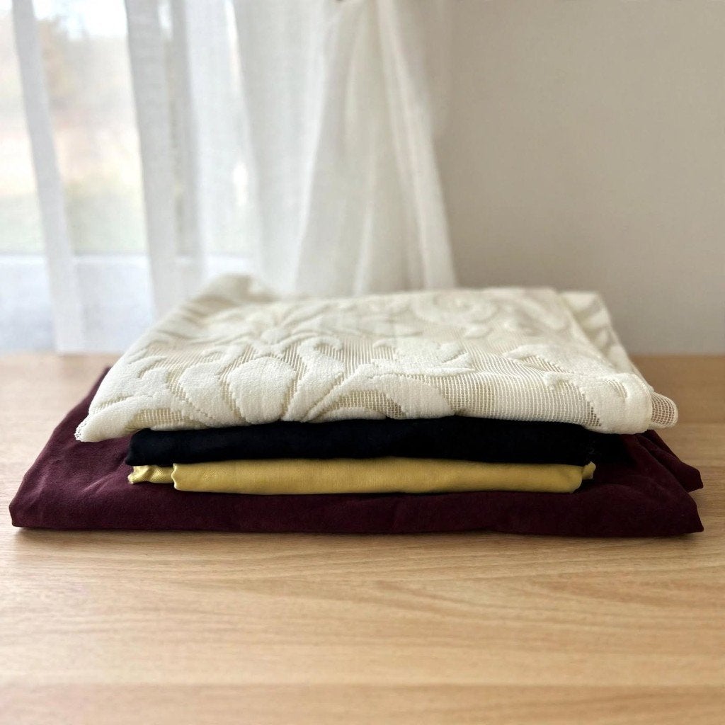 Lot van 4 Vintage Stof Coupons, Overige materialen, Overige kleuren, 120 cm of meer, Nieuw