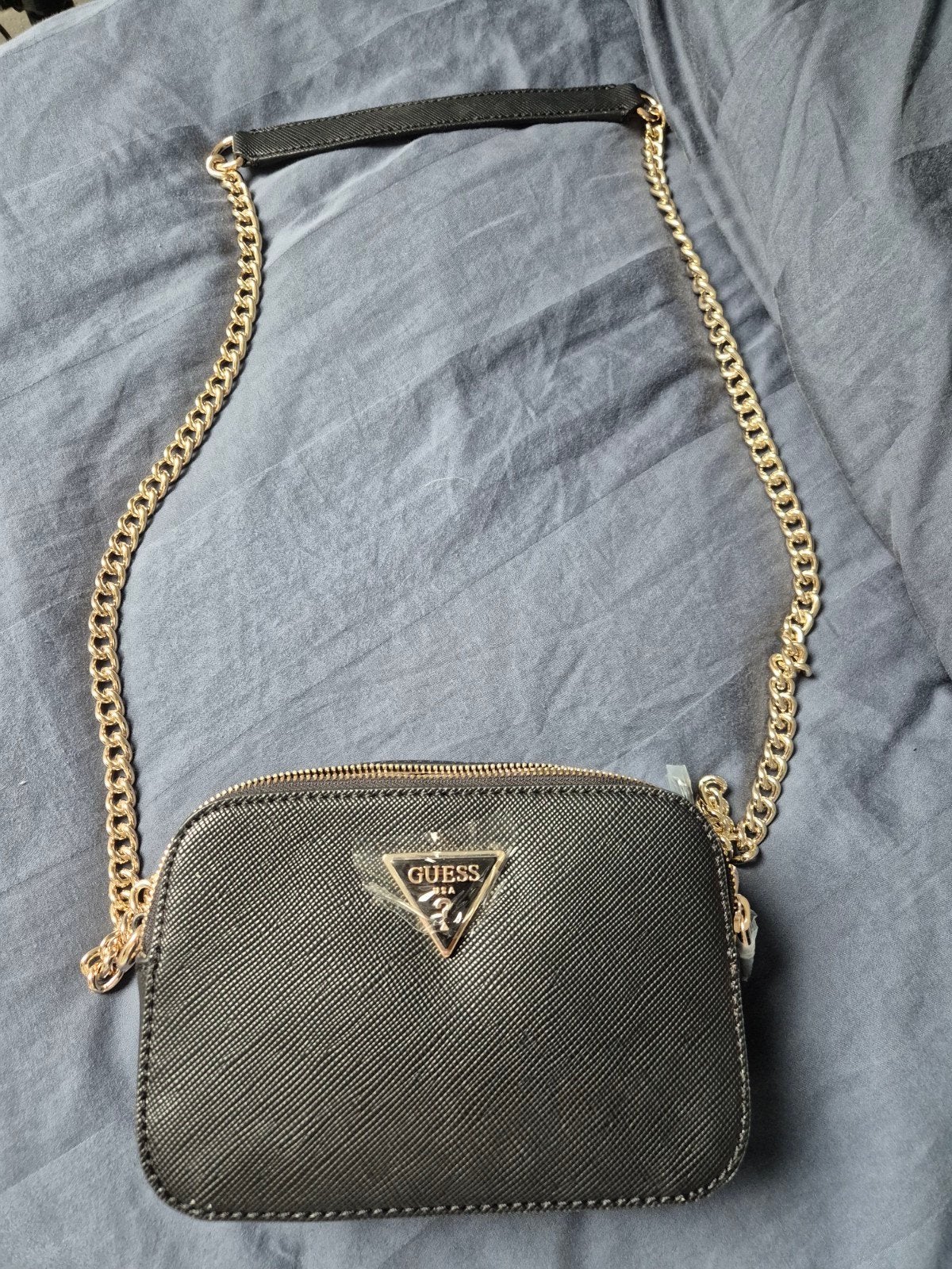 Guess schoudertasje zwart met gouden ketting, Ophalen of Verzenden, Nieuw, Zwart, Schoudertasje