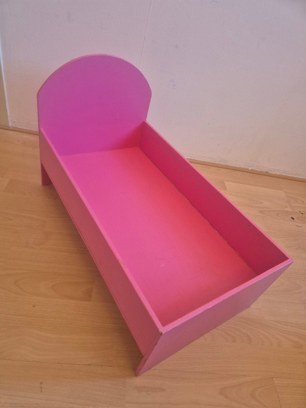 Houten poppenbed, Ophalen, Gebruikt