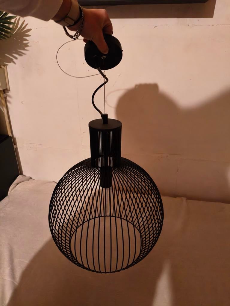 Moderne zwarte draad hanglamp - perfect voor elke kamer, Modern, Industrieel, Ophalen of Verzenden, Zo goed als nieuw, Metaal